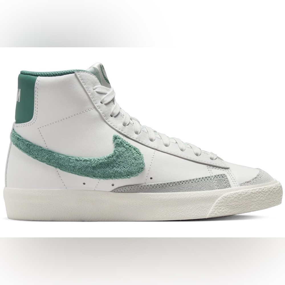 Nike Blazer 77 Brand New